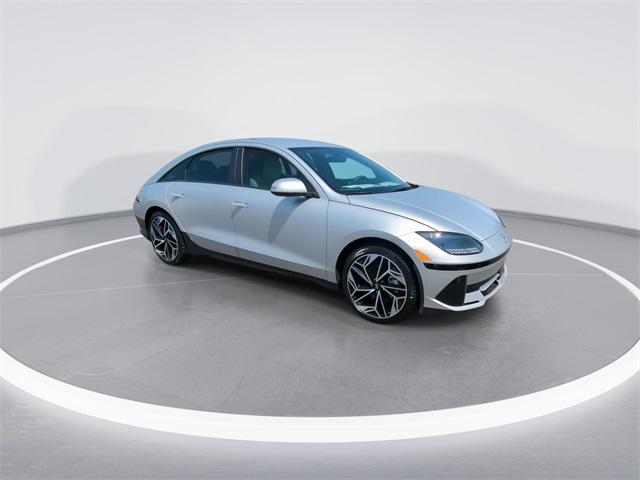 2025 Hyundai Ioniq 6 SEL photo 2