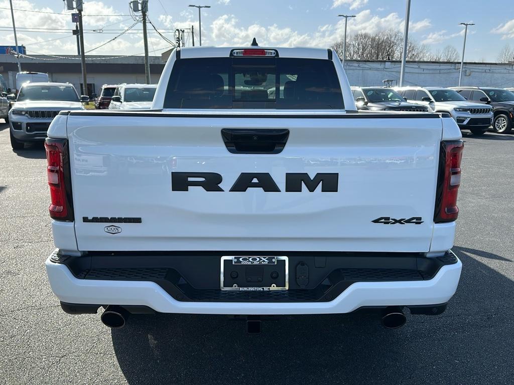 2025 Ram 1500 Laramie photo 4