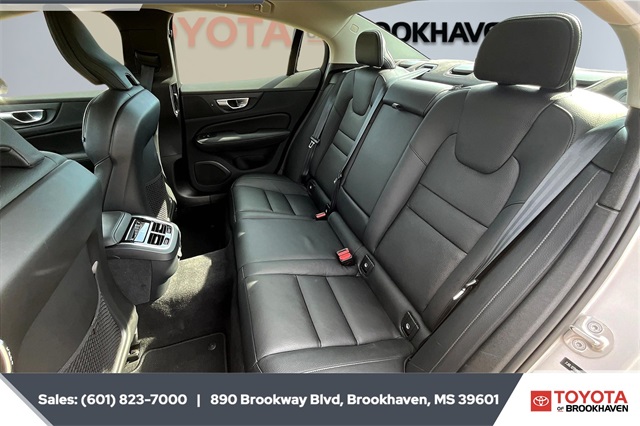 2024 Volvo S60 Ultimate photo 17