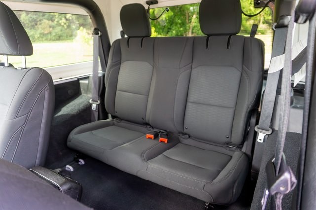 2020 Jeep Wrangler Sport S photo 9