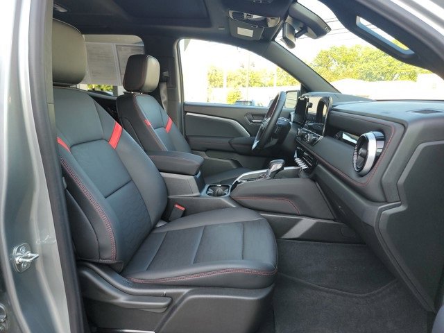 2025 Chevrolet Colorado Z71 photo 19