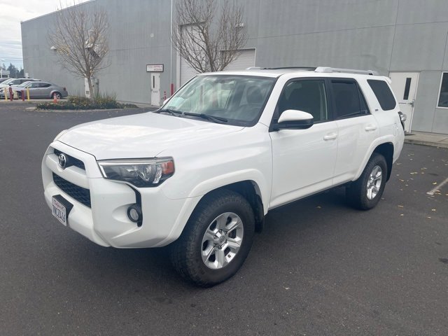2015 Toyota 4Runner SR5's photo
