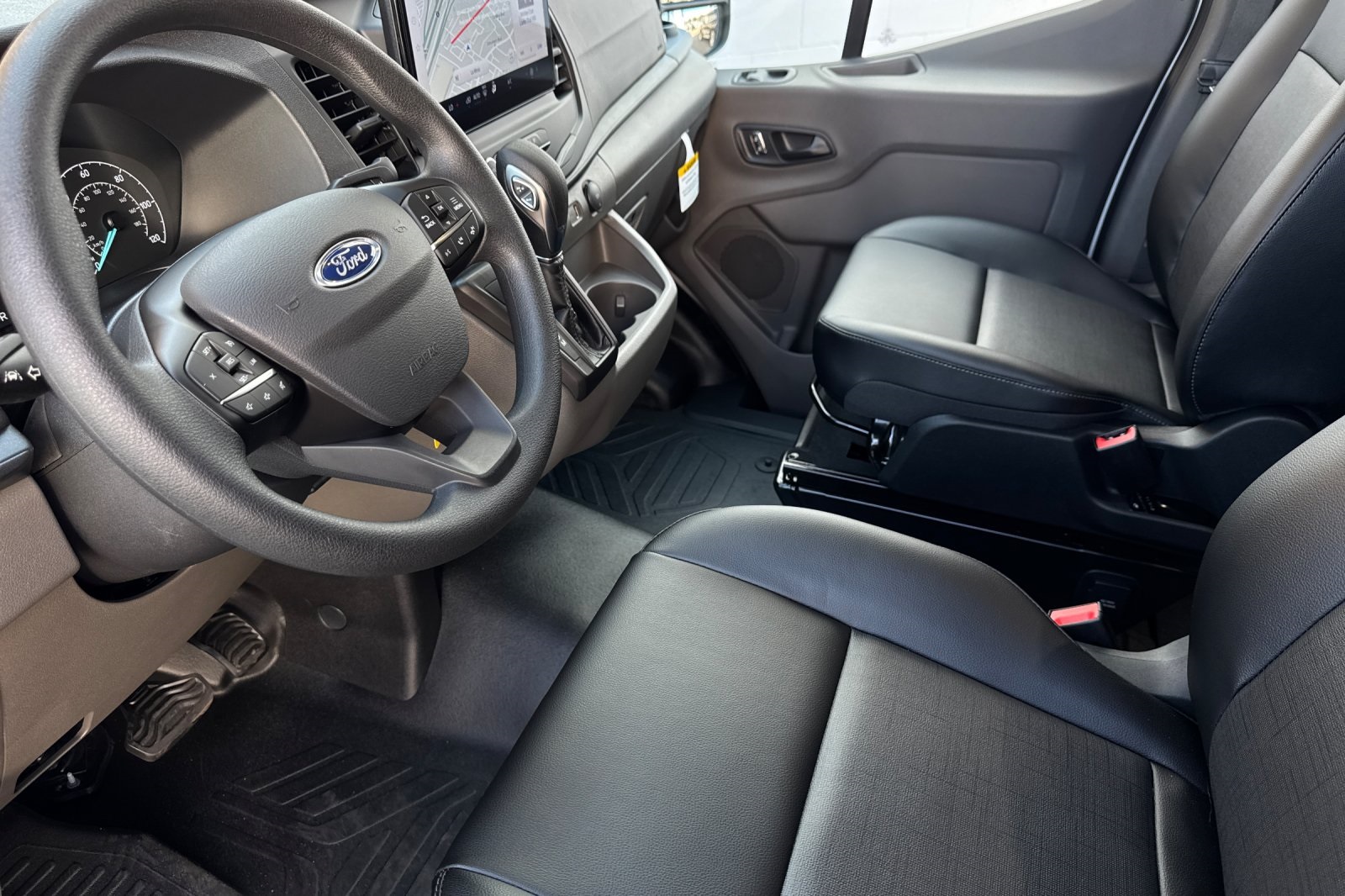 2024 Ford Transit Cargo Van photo 7