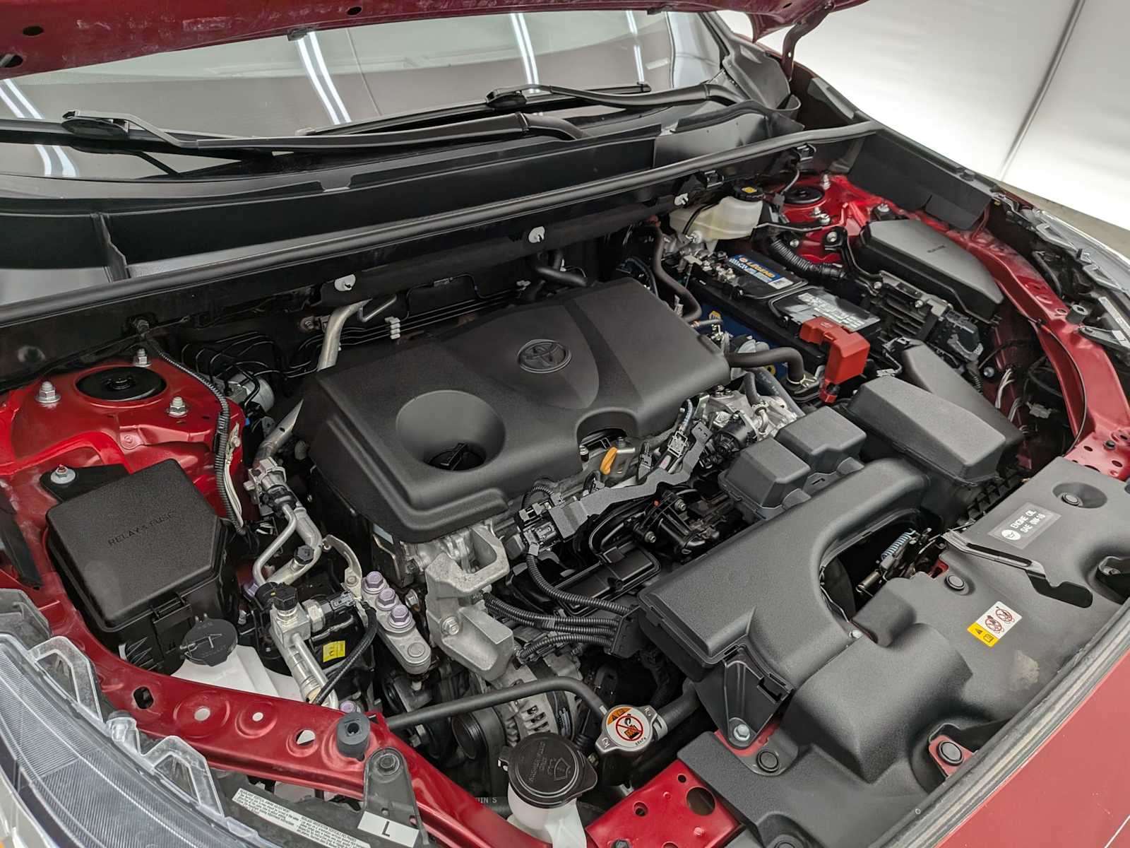 2024 Toyota RAV4 XLE photo 14