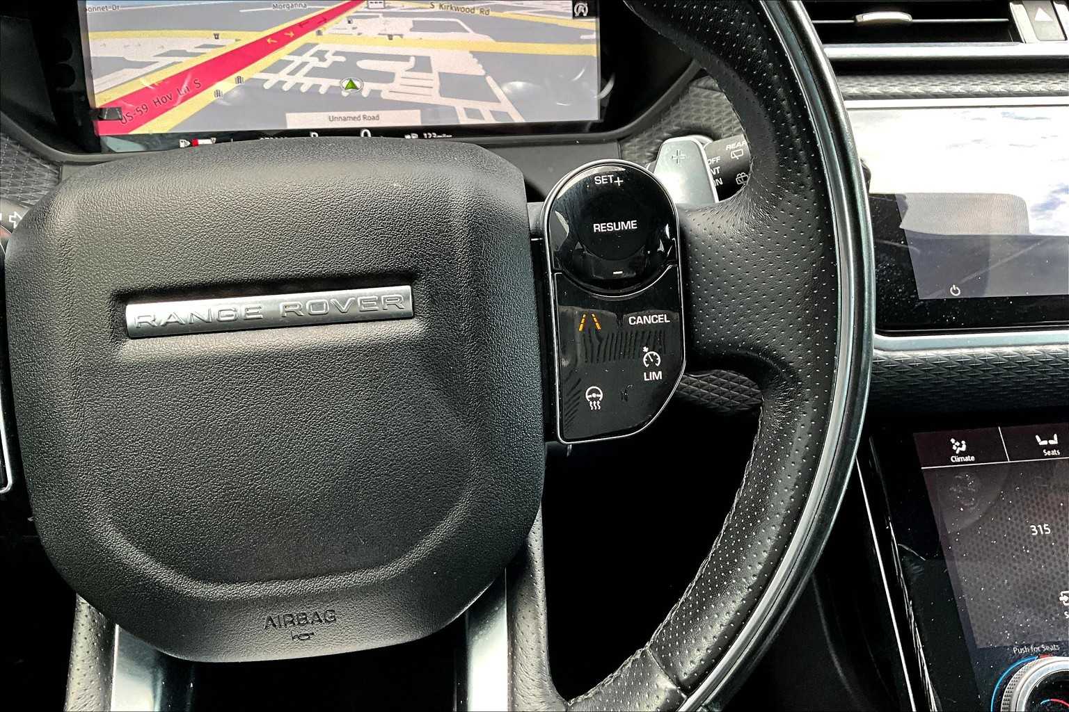 2018 Land Rover Range Rover Velar R-Dynamic SE photo 24