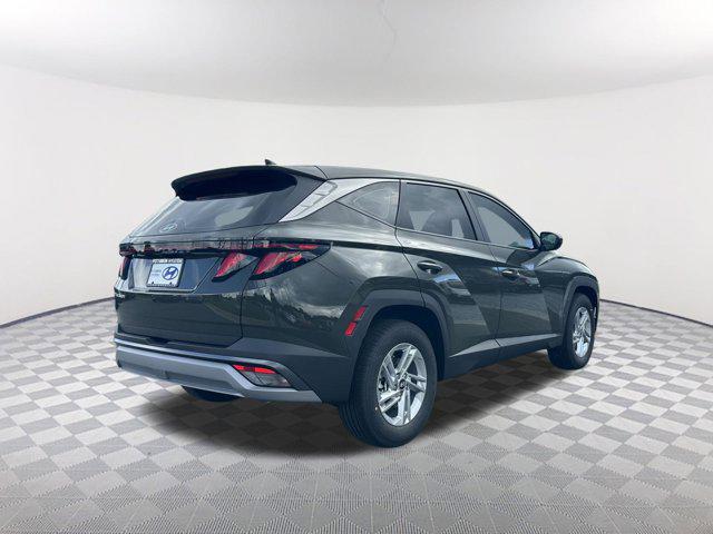 2025 Hyundai Tucson SE photo 4