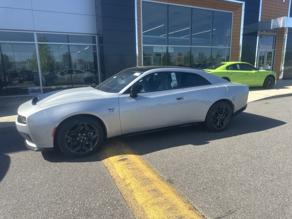 2025 Dodge Charger Daytona R/T AWD photo 3