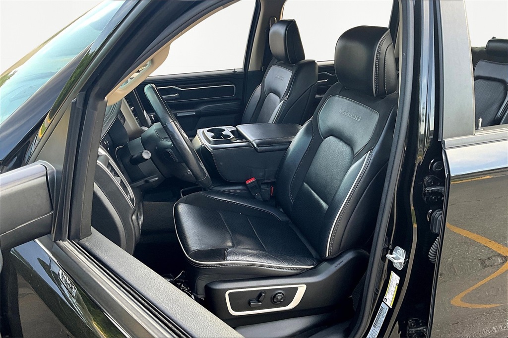 2020 Ram 1500 Laramie photo 26