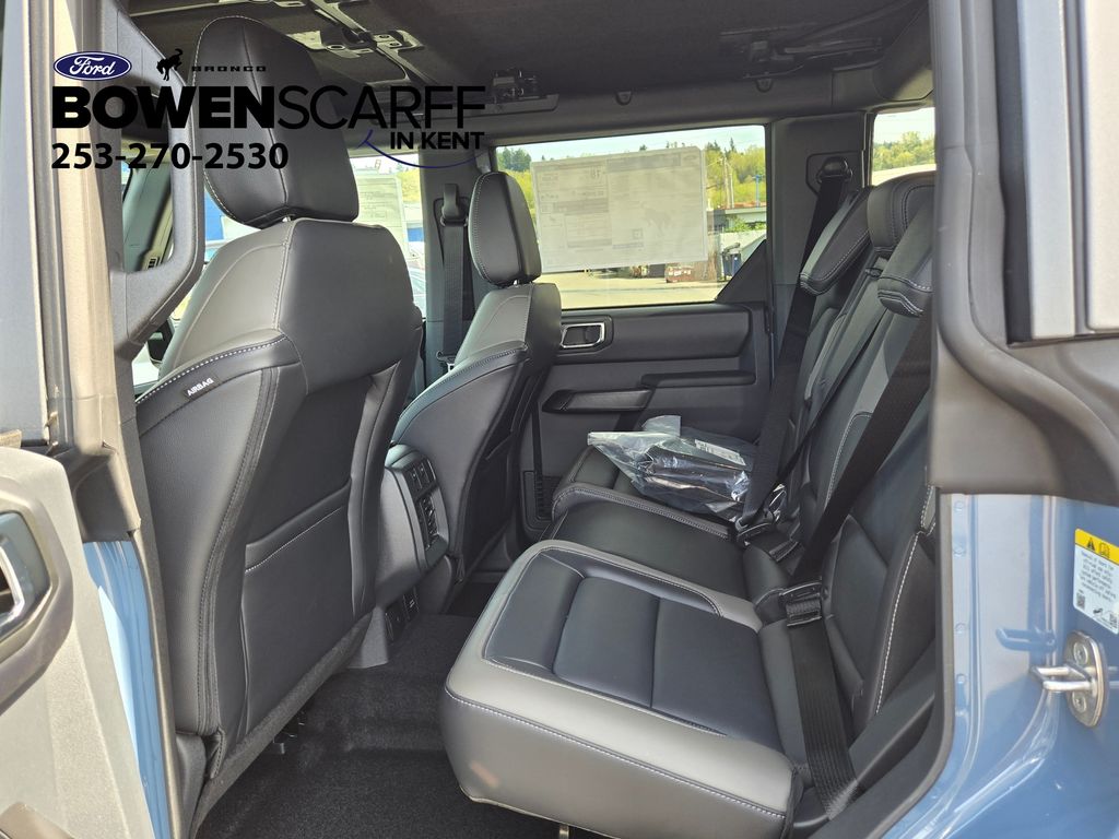 2025 Ford Bronco Outer Banks photo 10
