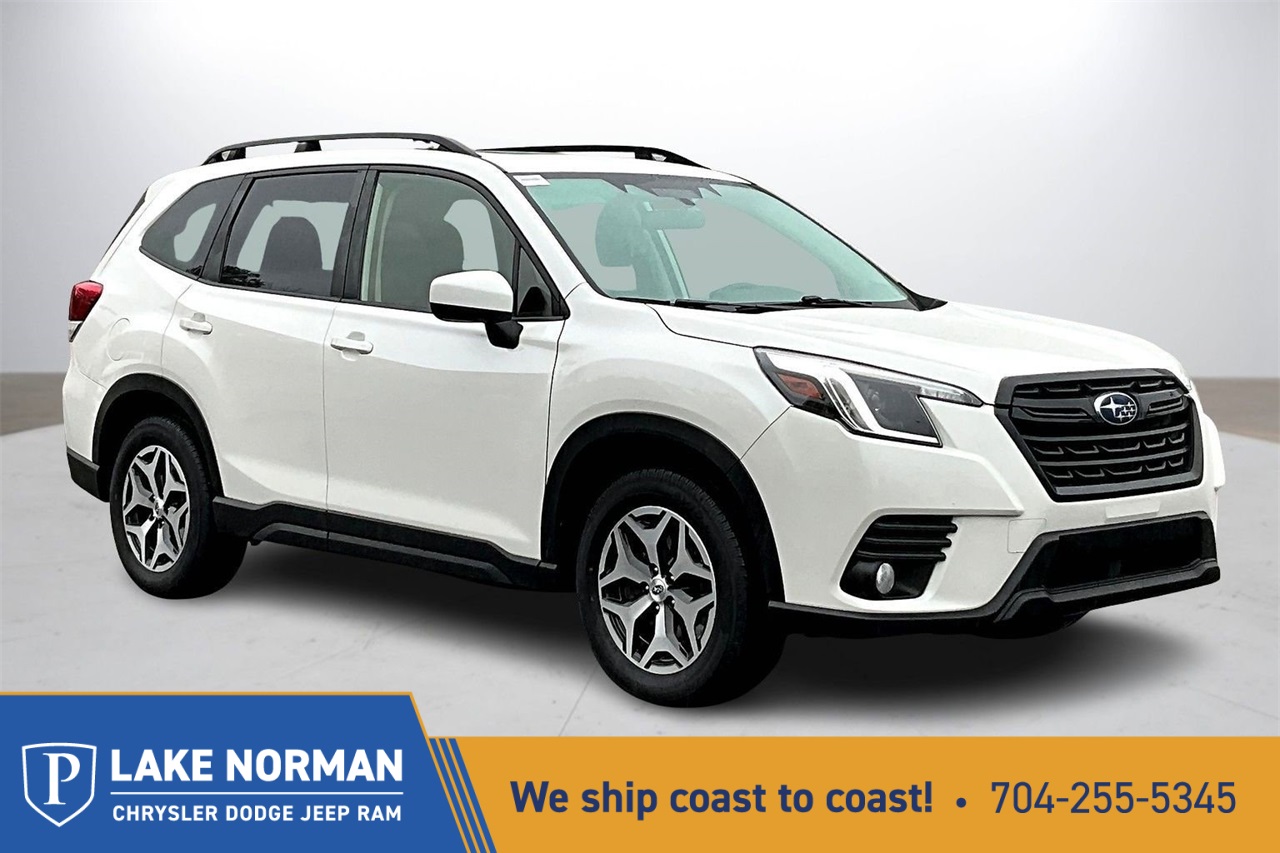 2023 Subaru Forester Premium's photo