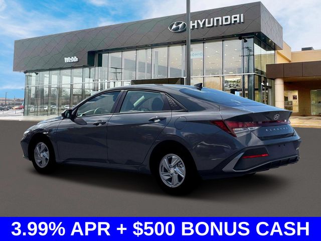 2026 Hyundai Elantra SE photo 3