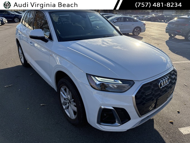 2022 Audi Q5 Premium's photo