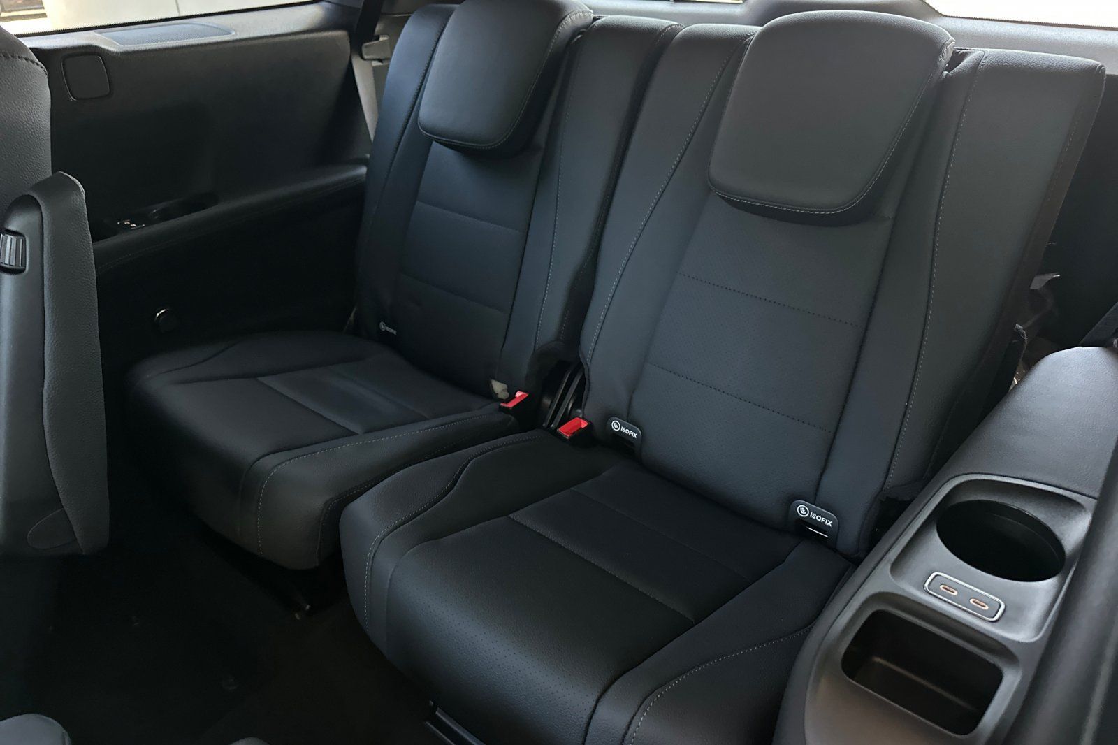 2025 Mercedes Benz GLS 450 4MATIC photo 32