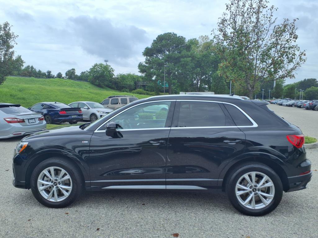 2022 Audi Q3 45 TFSI S line Premium photo 4