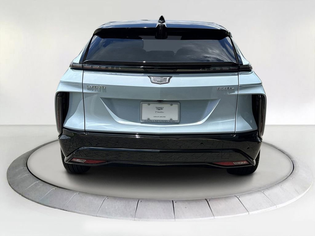 2025 Cadillac Lyriq Sport photo 4
