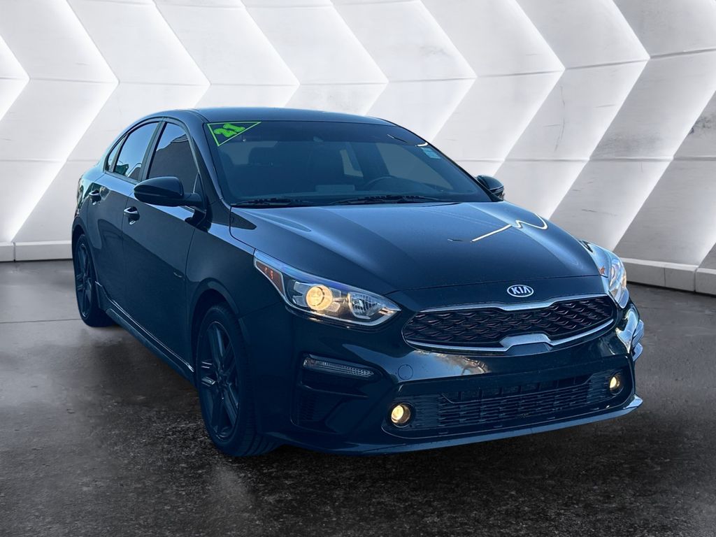 2021 Kia Forte GT-Line's photo