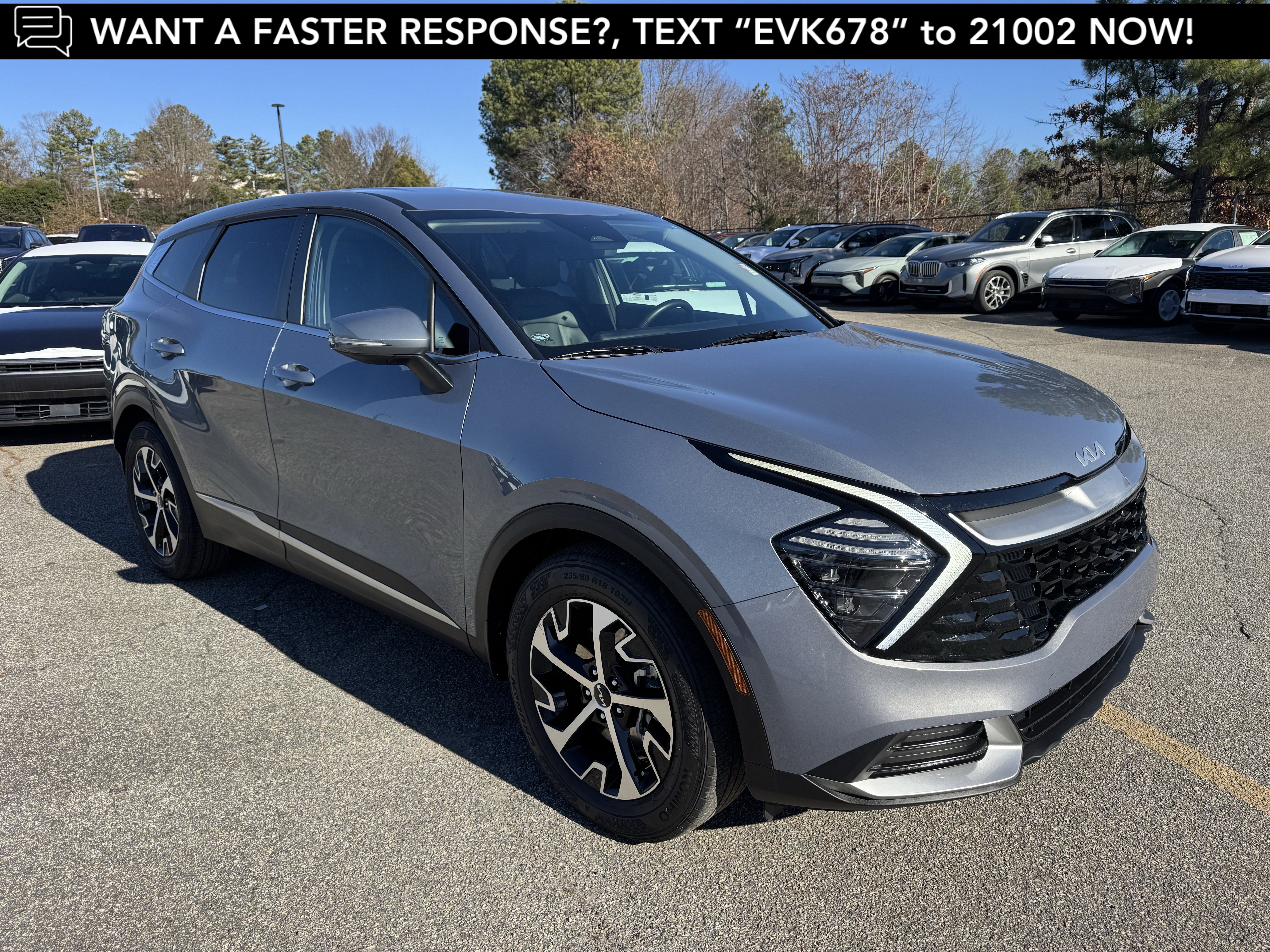 2025 Kia Sportage EX's photo