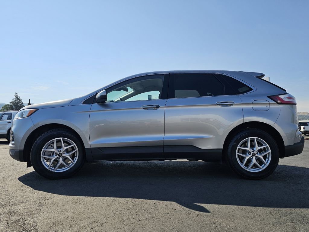 2024 Ford Edge SEL photo 8