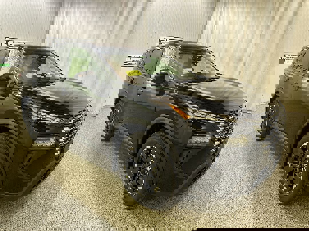 2026 Nissan Rogue SV's photo