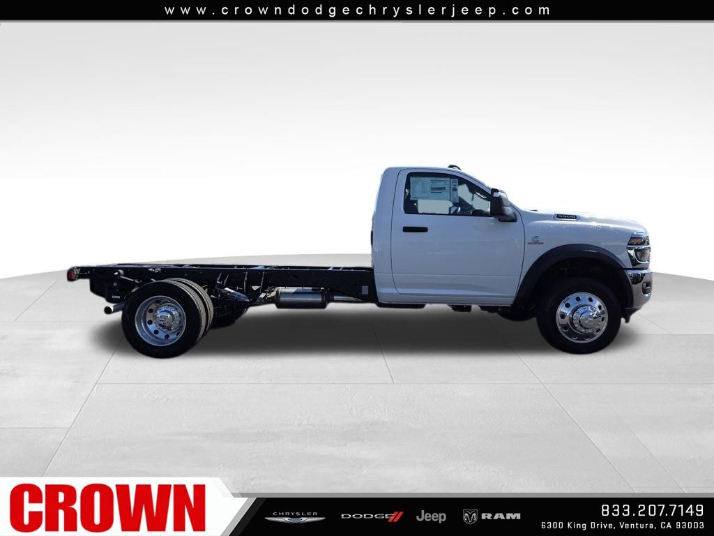 2026 Ram 5500 Tradesman photo 4