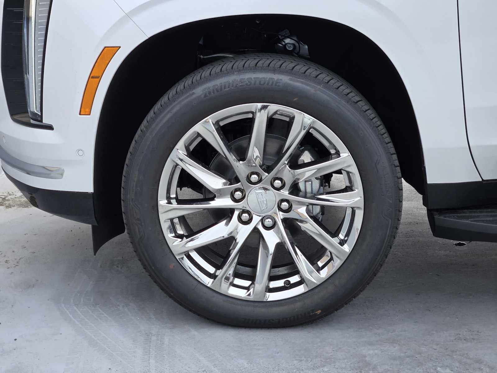 2025 Cadillac Escalade Premium Luxury photo 6