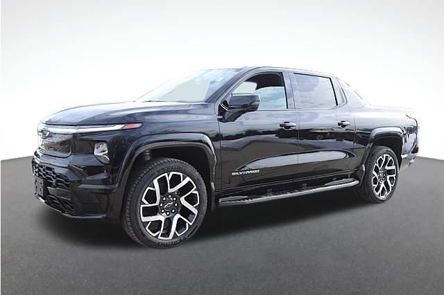 2024 Chevrolet Silverado EV RST photo 2