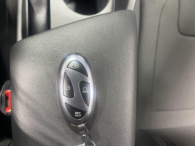 2025 Hyundai Elantra SEL Sport photo 17