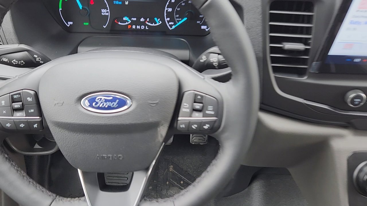 2025 Ford Transit photo 19
