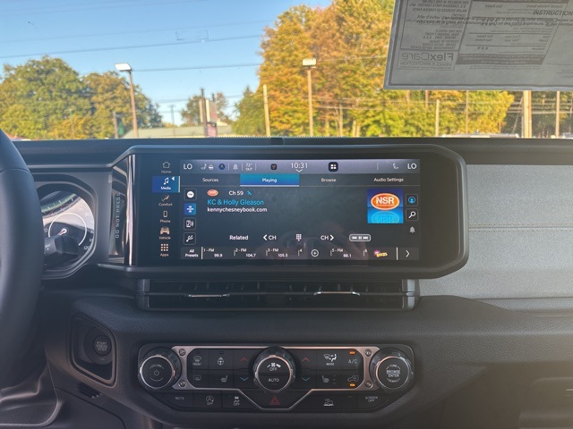 2025 Jeep Wrangler Sport S photo 15