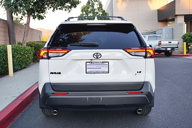 Used 2025 White Toyota LE image 8