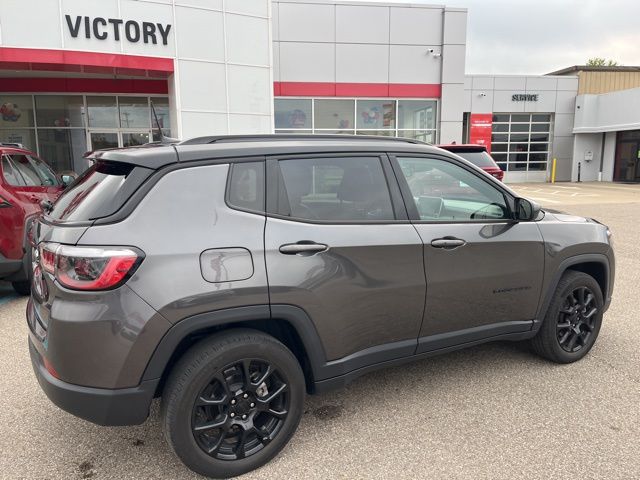 2022 Jeep Compass Altitude photo 4