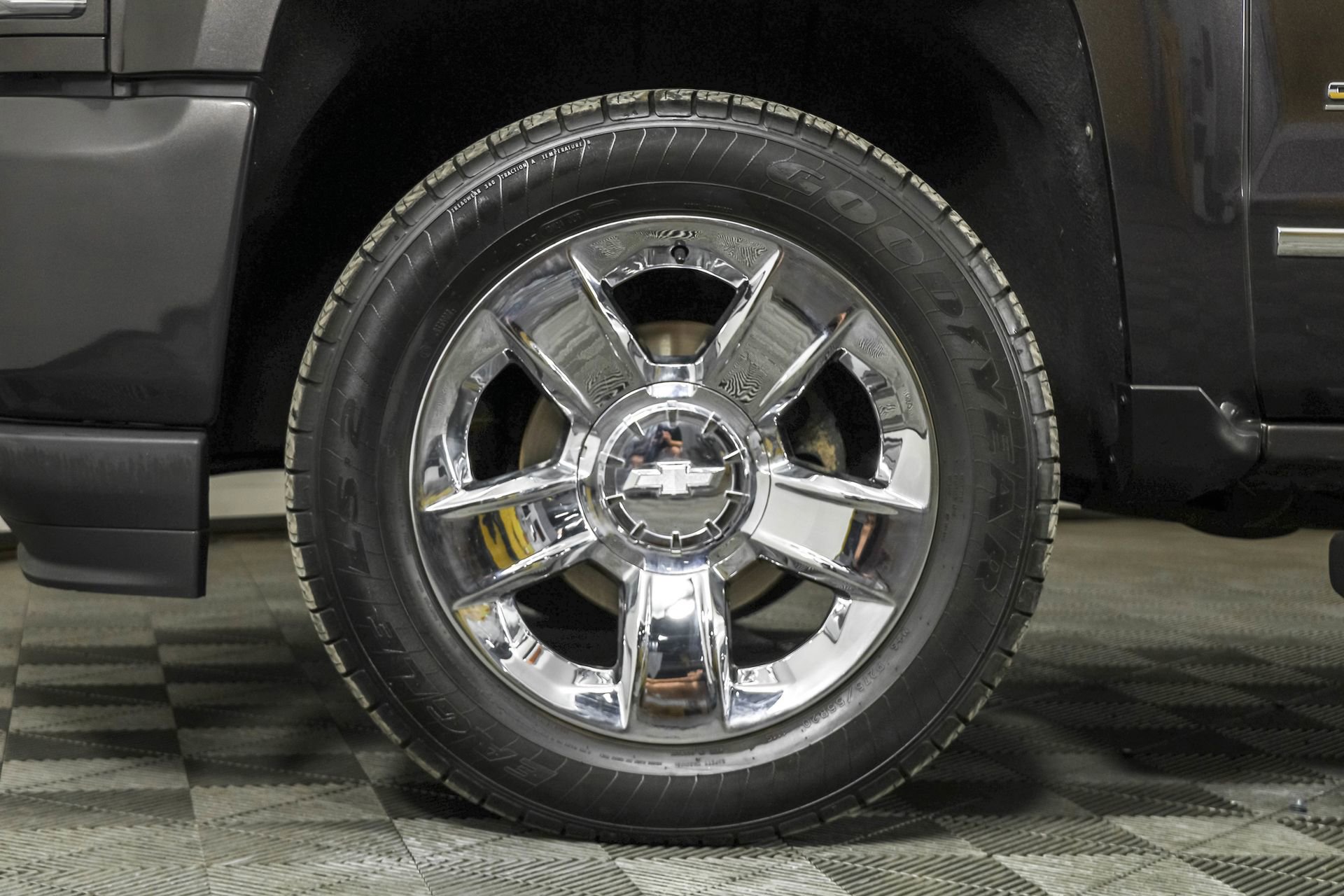 2016 Chevrolet Silverado 1500 LTZ photo 13