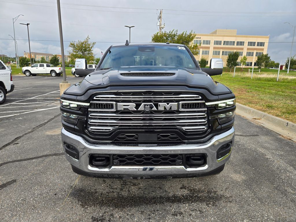 2025 Ram 2500 Laramie photo 8