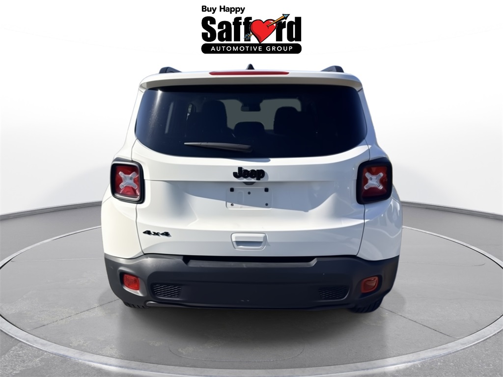 2023 Jeep Renegade Latitude photo 3