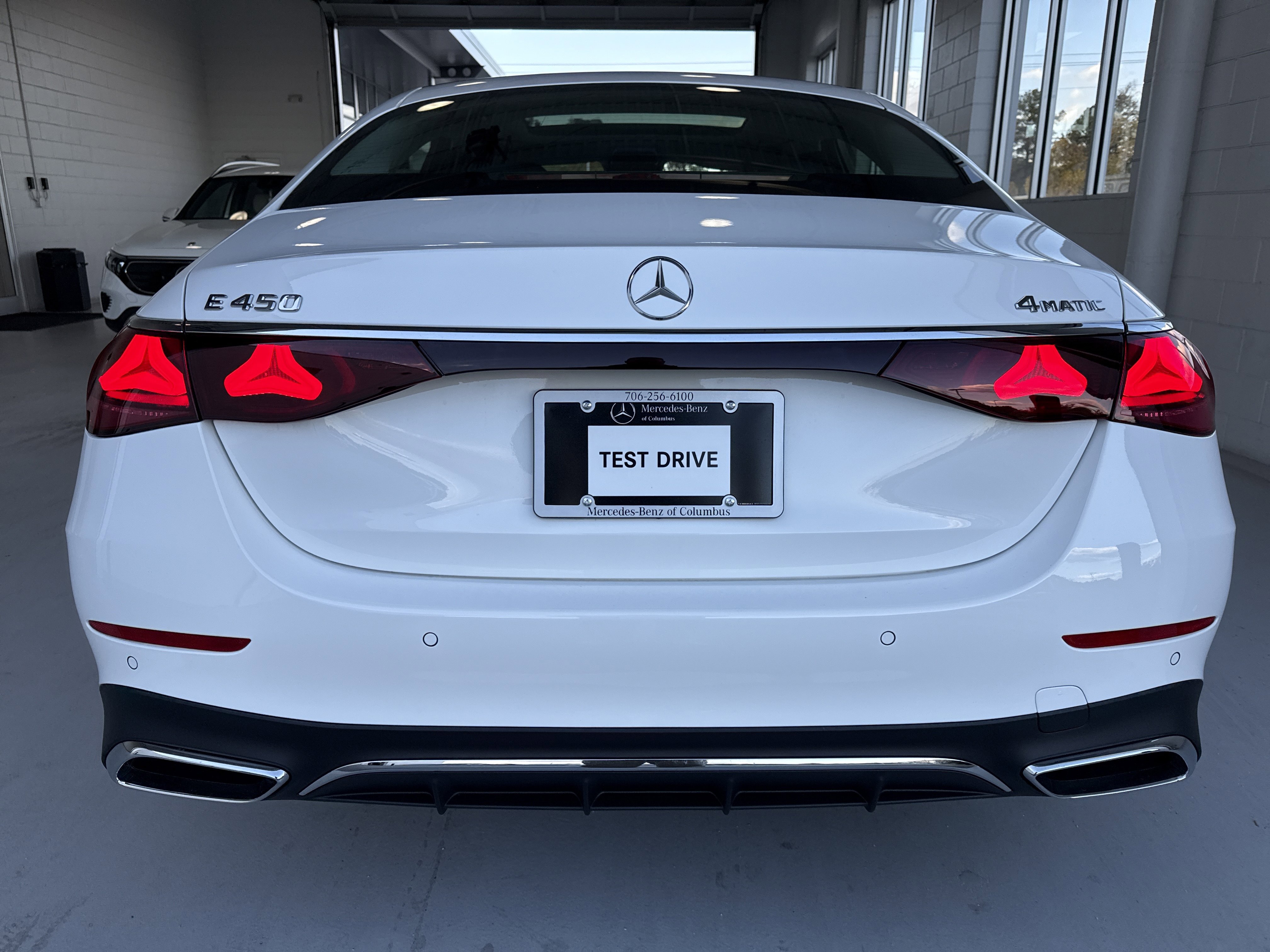 2026 Mercedes Benz E 450 4MATIC Sedan photo 4