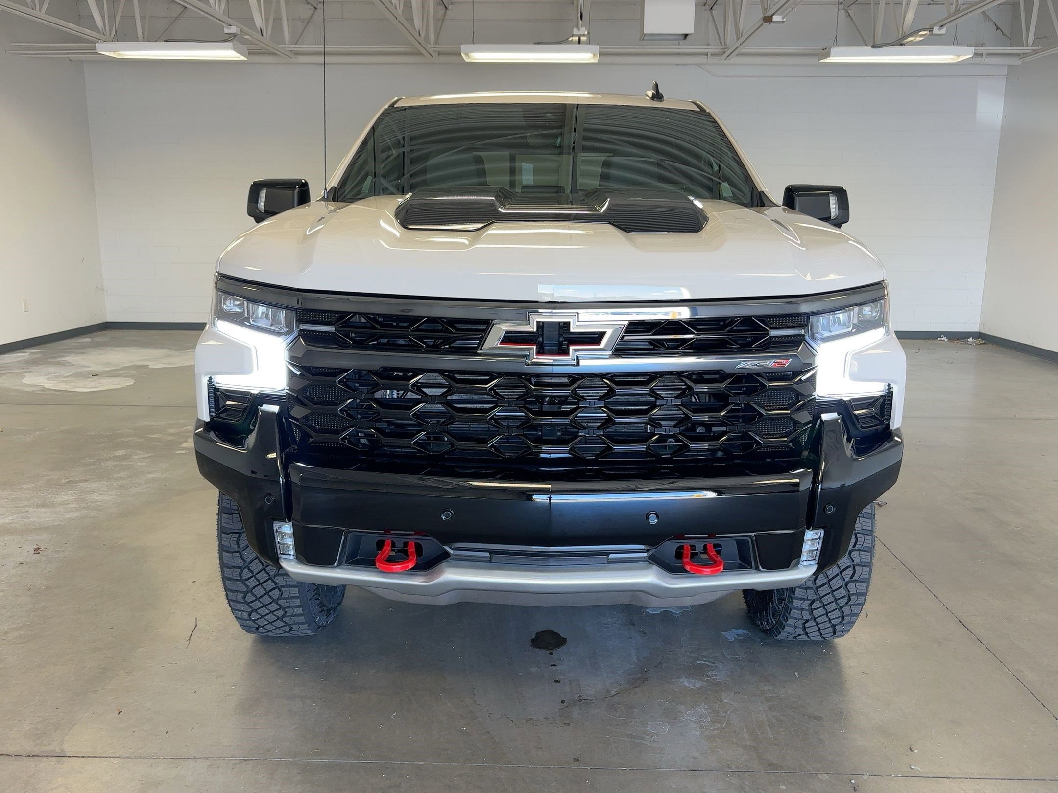 2026 Chevrolet Silverado ZR2 photo 5