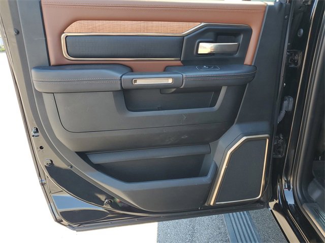 2022 Ram 2500 Longhorn photo 24