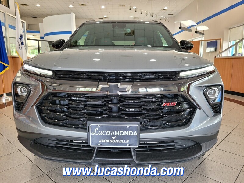 2025 Chevrolet Trailblazer RS photo 2