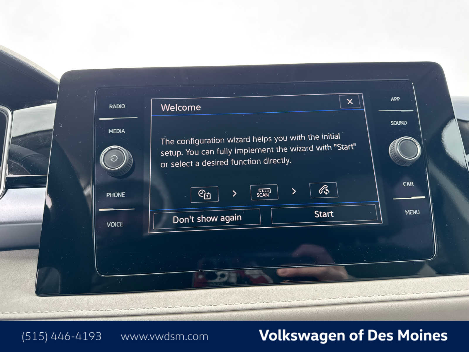 2025 Volkswagen Taos SE photo 17