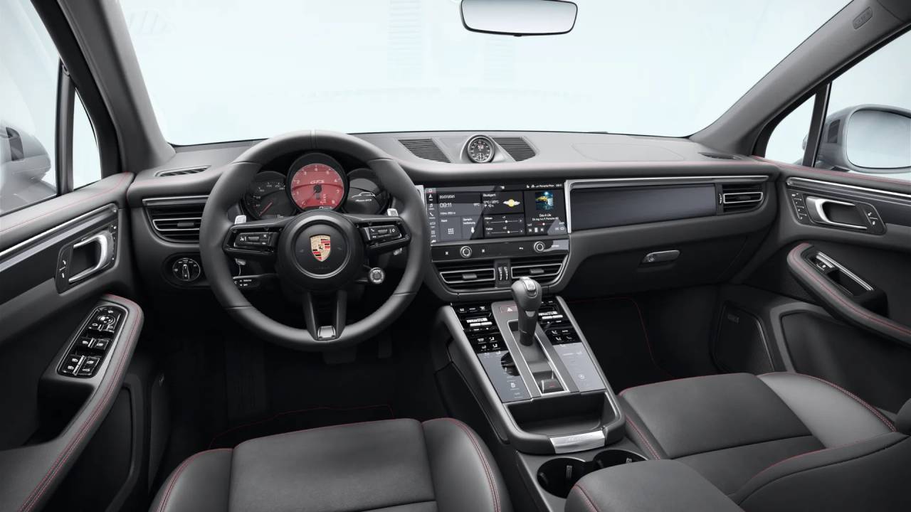 2026 Porsche Macan GTS photo 10