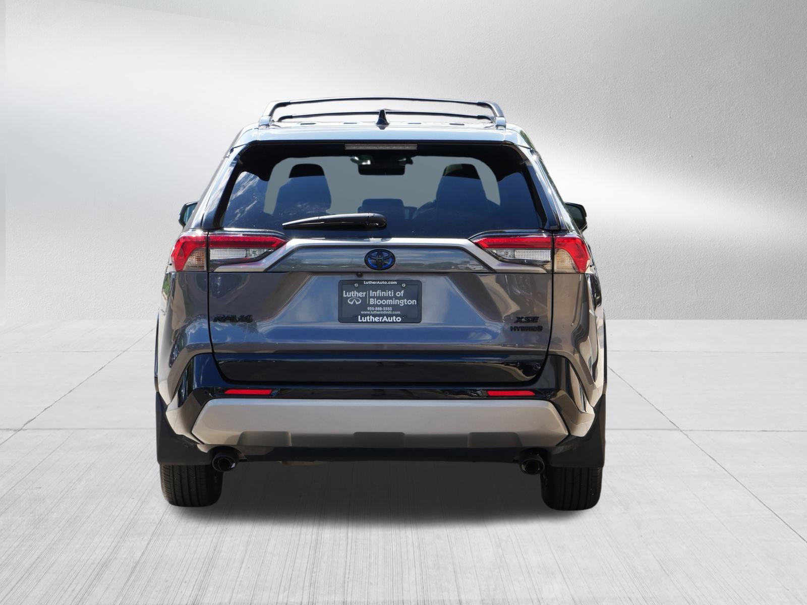 2023 Toyota RAV4 XSE photo 6
