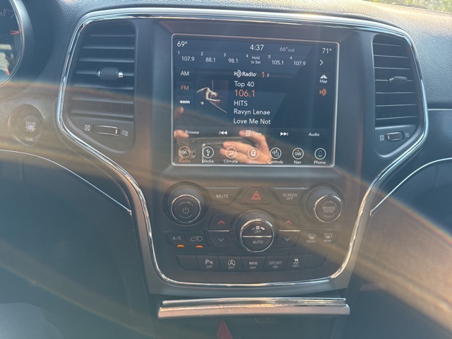 2018 Jeep Grand Cherokee Limited photo 17