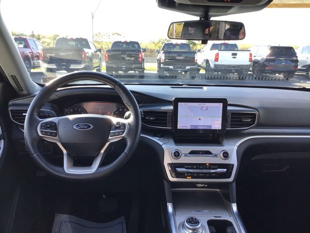 2022 Ford Explorer XLT photo 8