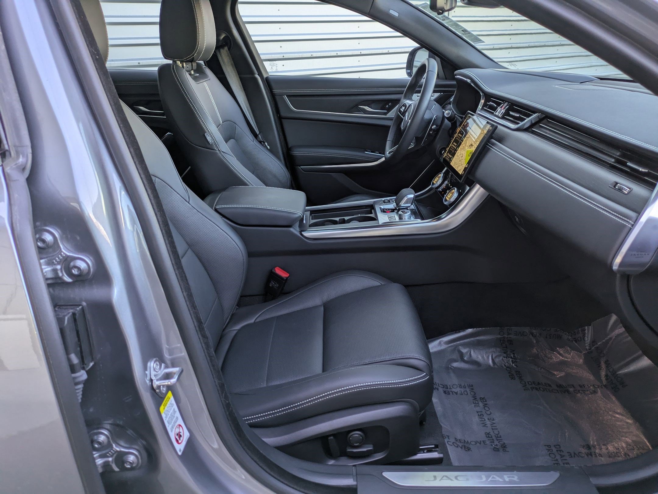 2024 Jaguar XF P300 R-Dynamic SE AWD photo 30