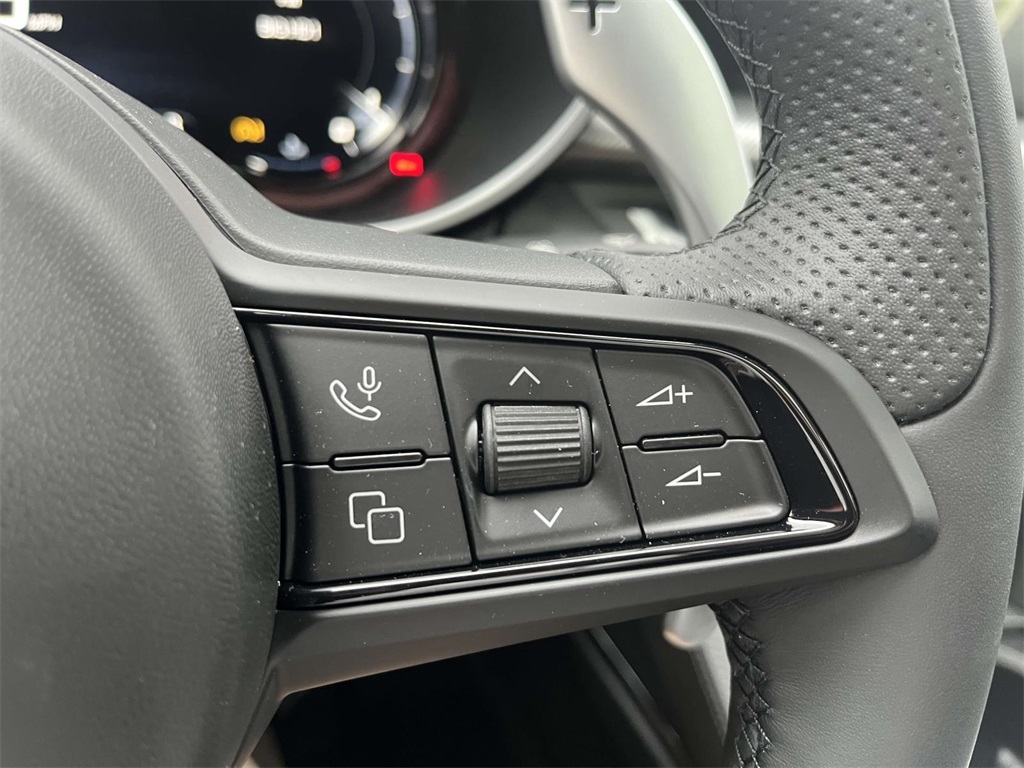 2025 Alfa Romeo Stelvio Sprint Base photo 10