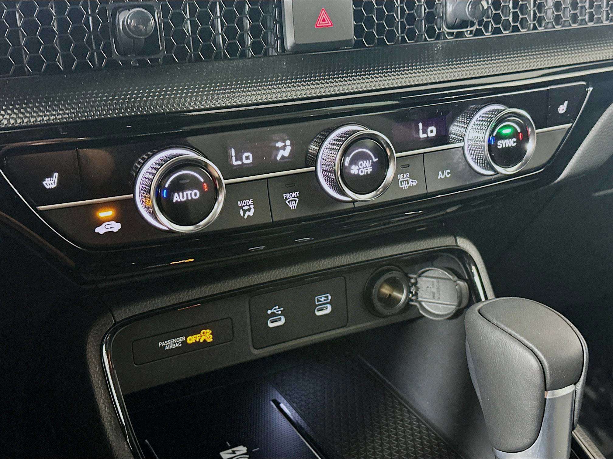 2026 Honda CR-V Sport Touring photo 15