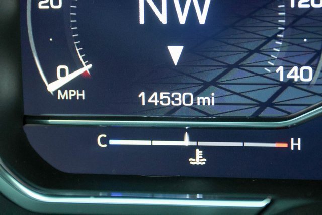 Used 2024 Summit White GMC AT4 image 37