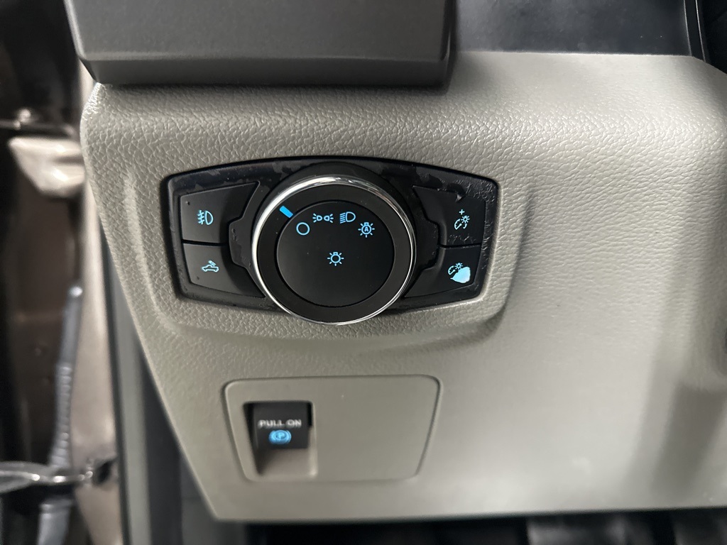 2020 Ford F-150 XLT photo 13