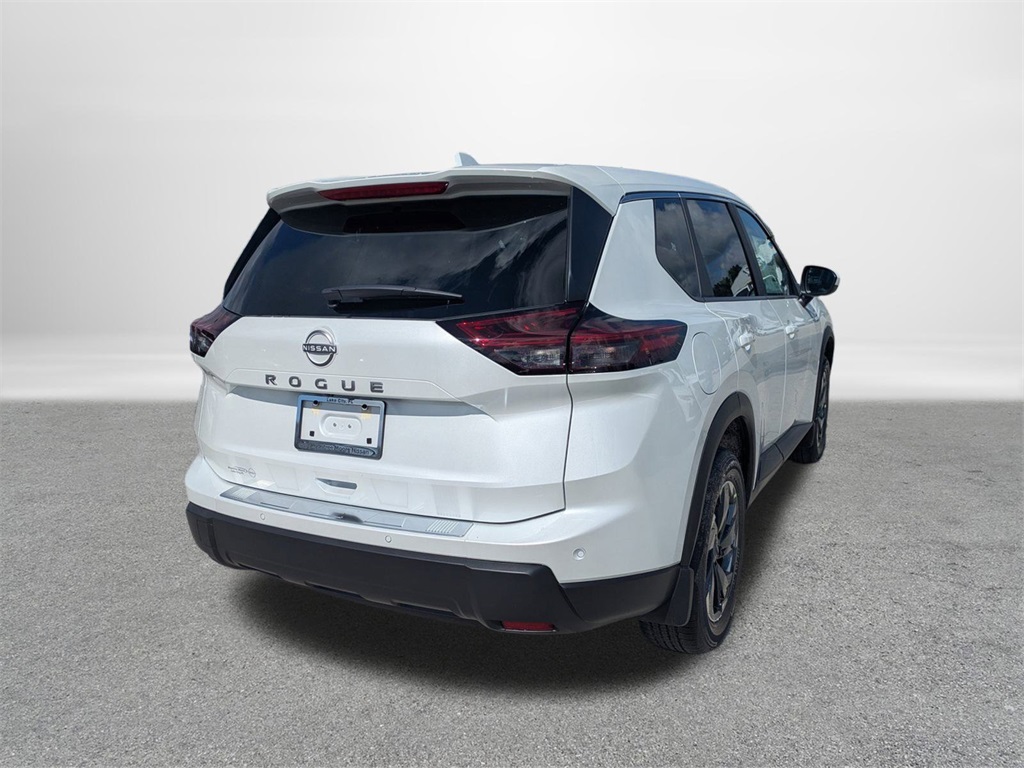 2025 Nissan Rogue SV photo 3
