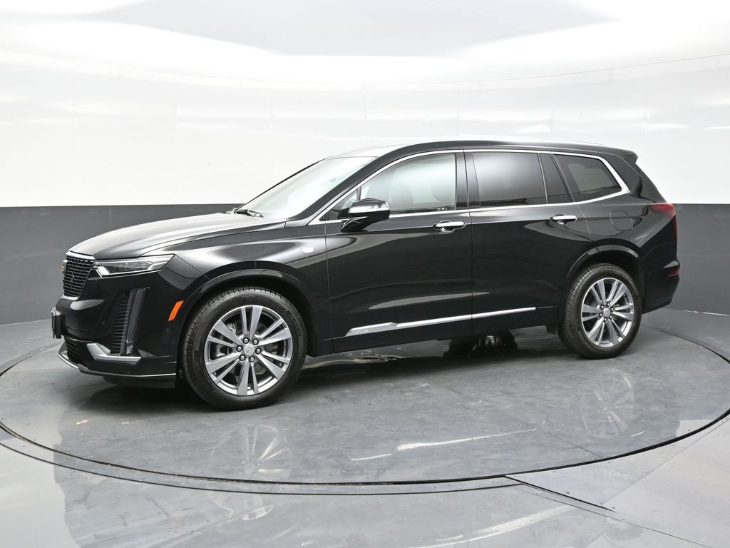 2024 Cadillac XT6 Premium Luxury photo 2
